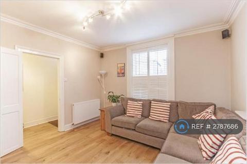 3 bedroom semi-detached house to rent, Hawks Road, Kingston Upon Thames, KT1
