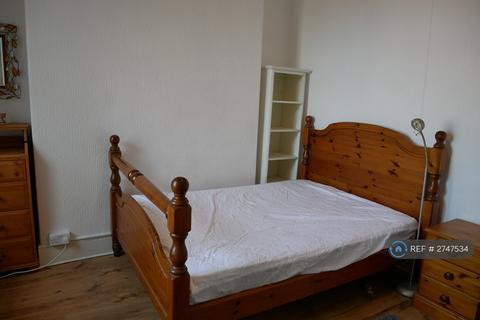 undefined, Oxnam Crescent, Newcastle Upon Tyne, NE2
