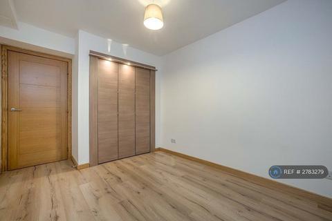 2 bedroom flat to rent, Eagles View, Livingston, EH54