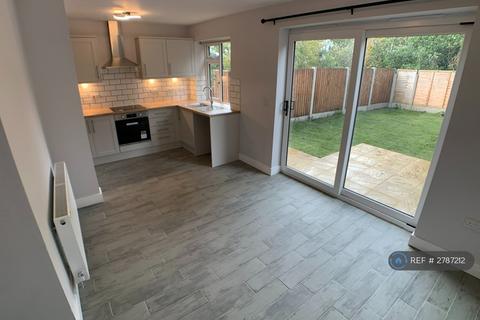 3 bedroom terraced house to rent, Harrop Street, Worsley, Manchester, M28