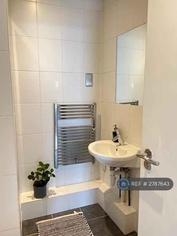 Ensuite Bathroom