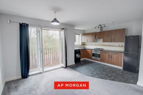 2 bedroom apartment for sale, Alcester Road, Finstall, Bromsgrove, Worcestershire, B60