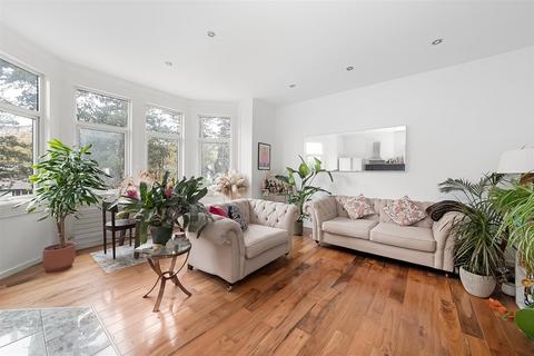 undefined, Foxley Lane, Purley CR8