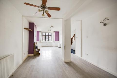 4 bedroom semi-detached house for sale, Limpsfield Road, South Croydon