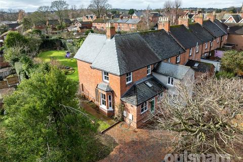 undefined, South Crescent, Bromsgrove, Worcestershire, B60