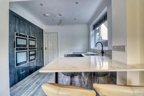 undefined, Kirby-le-Soken, Frinton-on-Sea CO13
