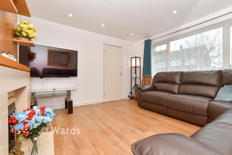 3 bedroom terraced house for sale, Swalecliffe Court Drive, Whitstable CT5