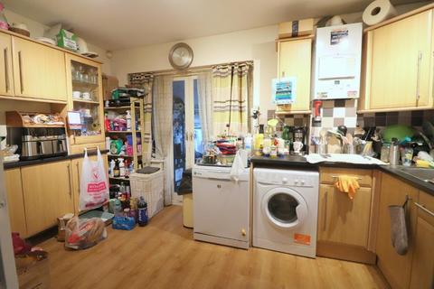 2 bedroom semi-detached house for sale, Luton LU3