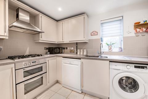 undefined, Paddock Close, Edenbridge TN8