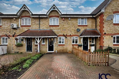 2 bedroom terraced house for sale, Foxglove Road, Romford