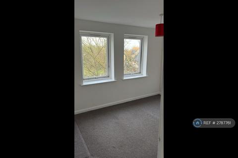 2 bedroom flat to rent, Watersmeet Way, London, SE28