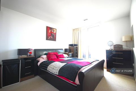 undefined, Limeharbour, London, E14