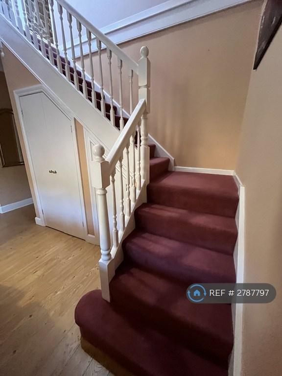 Annex: Stairs To Bedroom 8