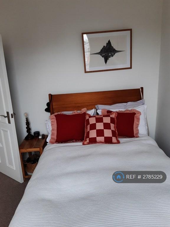 Double Bed