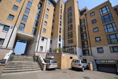 Glaisher Street, London, SE8