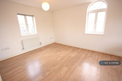 2 bedroom flat to rent, Kelly Avenue, London, SE15