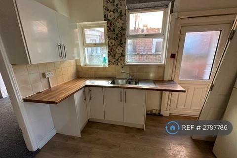undefined, Boulevard, Hull, HU3
