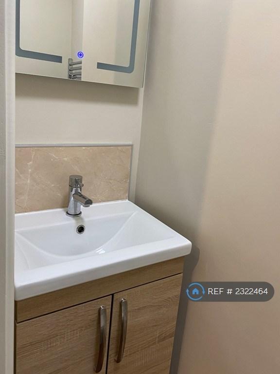 1st Floor Cloakroom