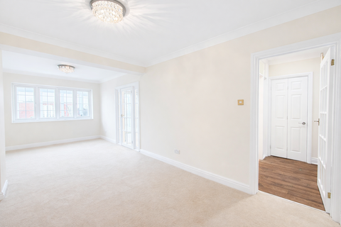 undefined, Windsor Drive, Orpington BR6