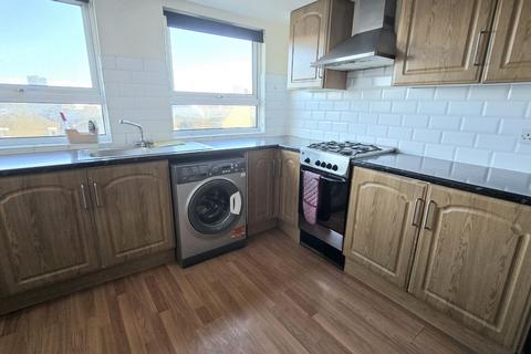 2 bedroom flat to rent, Barking Road, London, E13