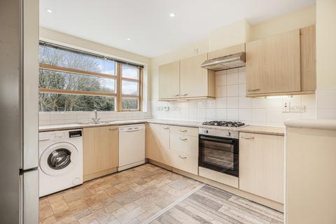4 bedroom townhouse for sale, Glenstal Place, Milton Keynes MK9