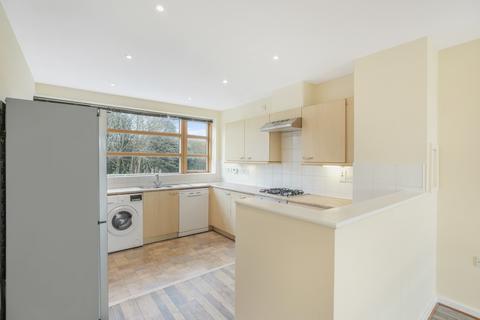 4 bedroom townhouse for sale, Glenstal Place, Milton Keynes MK9