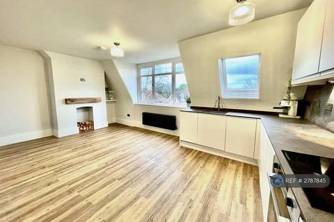 2 bedroom flat to rent, Nether Street, London, N3