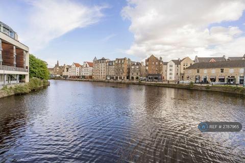 2 bedroom flat to rent, Sandport Way, Edinburgh, EH6