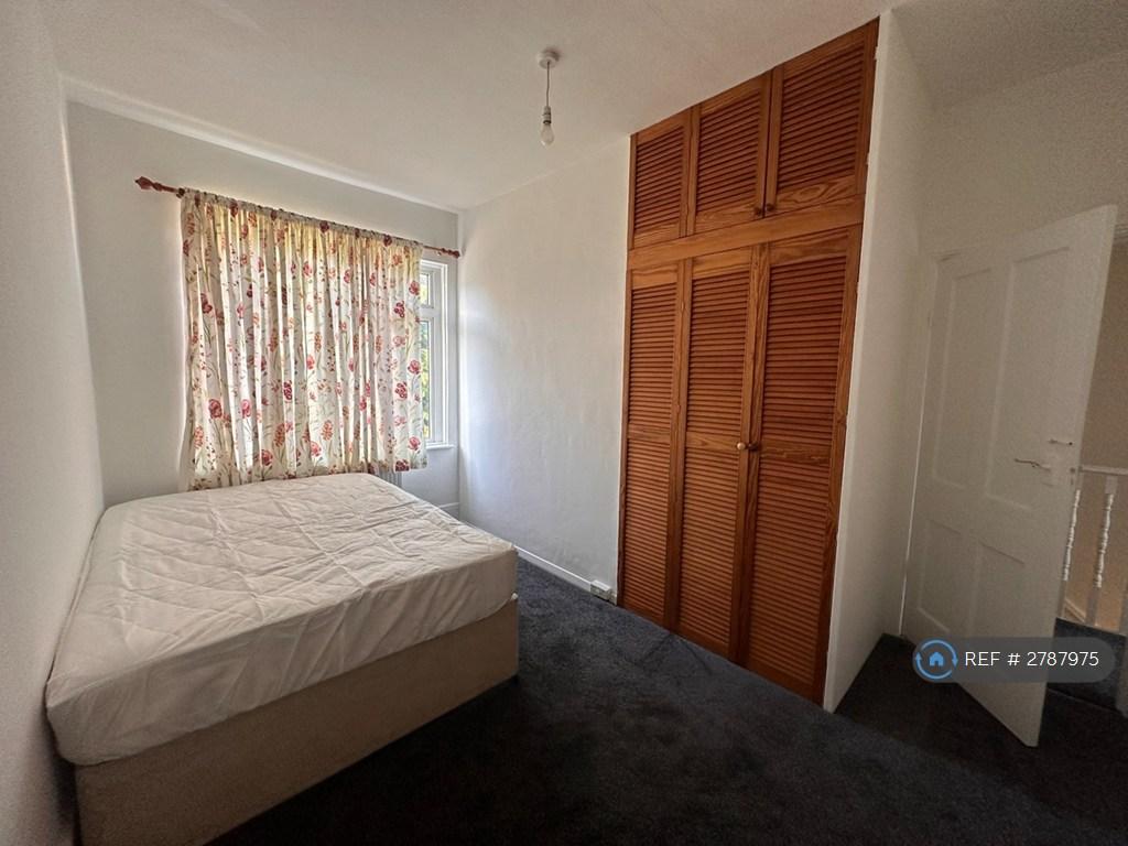 Double Bedroom 2