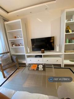 2 bedroom flat to rent, Homestead Road, London, SW6