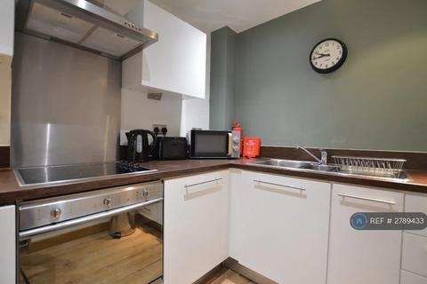1 bedroom flat to rent, St George Building, Leeds, LS1