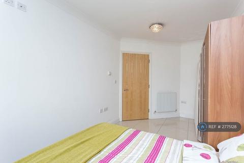 2 bedroom flat to rent, Daysbrook Road, London, SW2