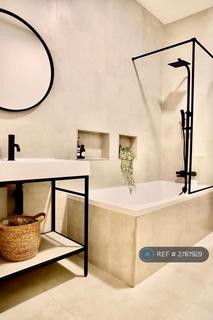 2 bedroom flat to rent, Nether Street, London, N3