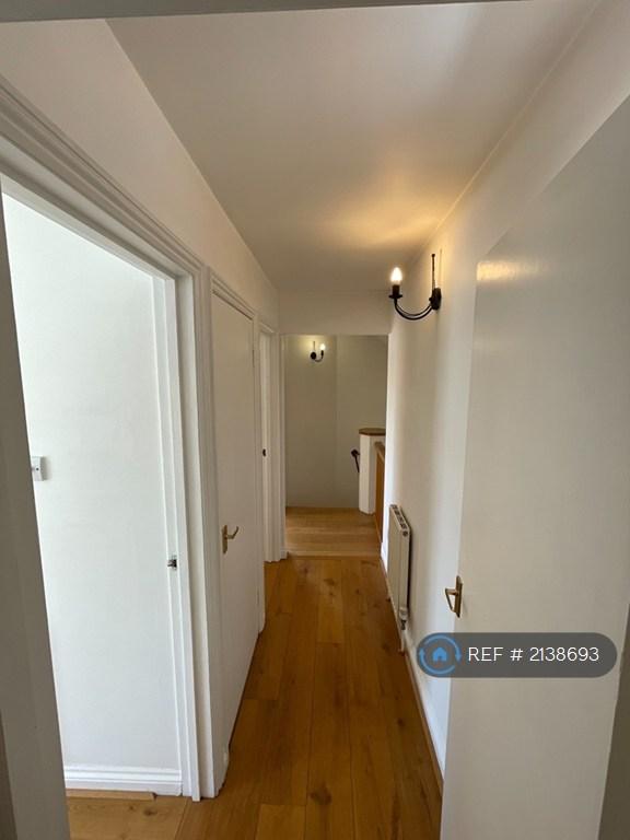 1st Floor Landing