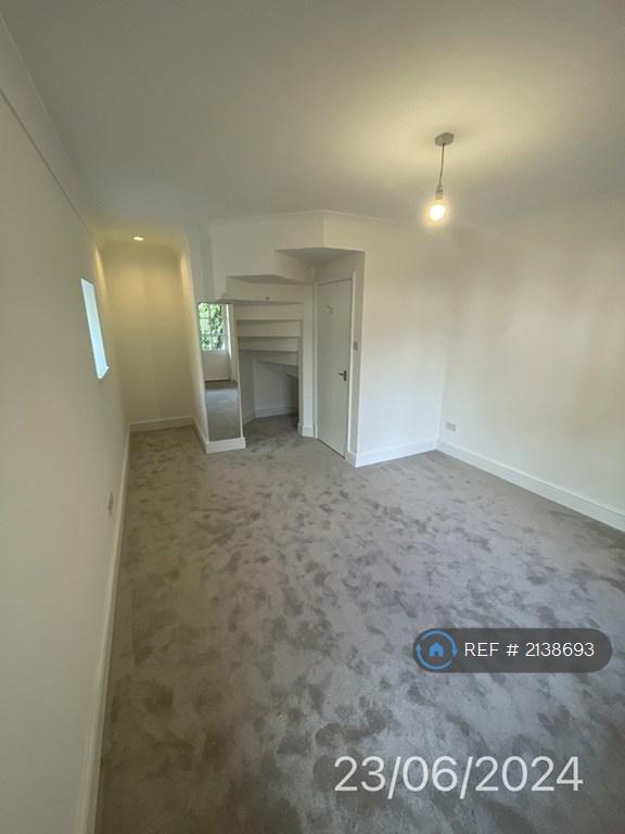 Master Bedroom & Ensuite