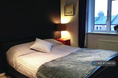 1 bedroom flat to rent, Devonshire Road, London, W4