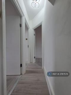 4 bedroom terraced house to rent, Peabody Estate, London, N17