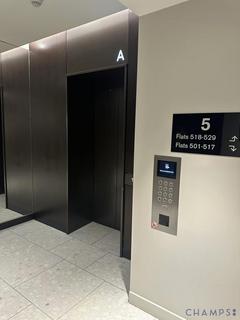 Flat to rent, 3 Television Centre, W12