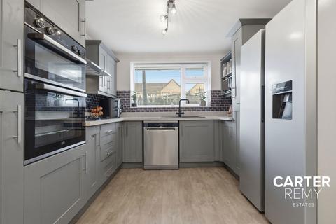 3 bedroom detached house for sale, Douglas Close, Chafford Hundred, Grays, RM16