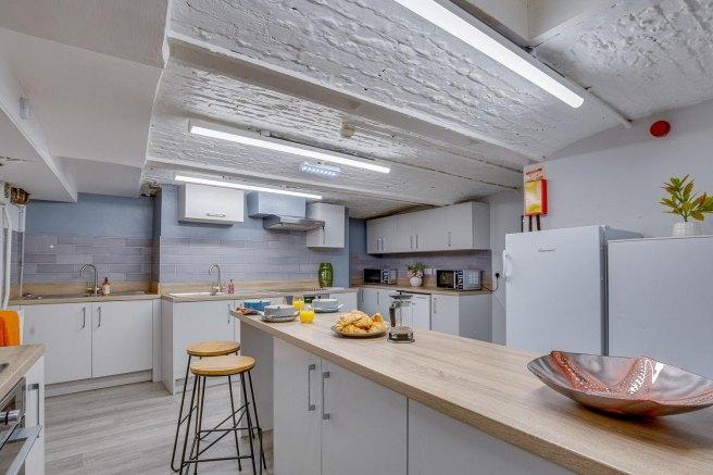St-james-s-street-ng1-6fj-958725