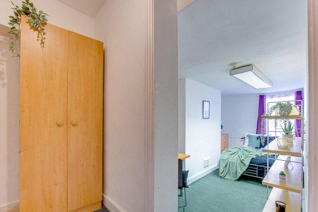 St-james-s-street-ng1-6fj-958741