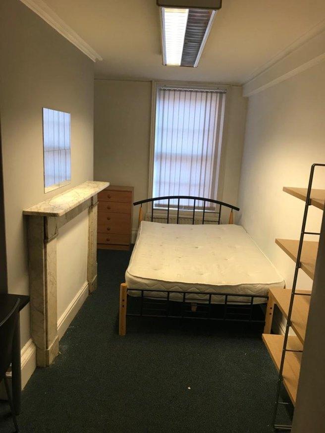 St-james-s-street-ng1-6fj-955457