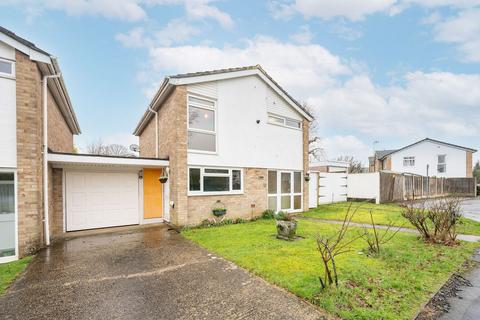 undefined, Stirling Way, Horsham, RH13