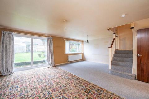 undefined, Stirling Way, Horsham, RH13