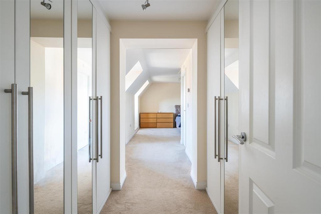 Master Bedroom.jpg