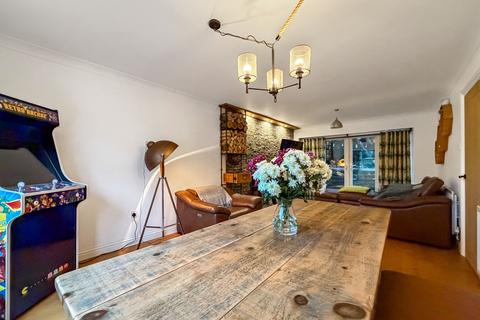3 bedroom detached house for sale, Leydene Close, Newport NP11