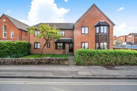 undefined, Kennet Road, Newbury, RG14