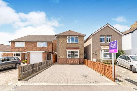 3 bedroom detached house for sale, Salcombe Road, Ashford, TW15