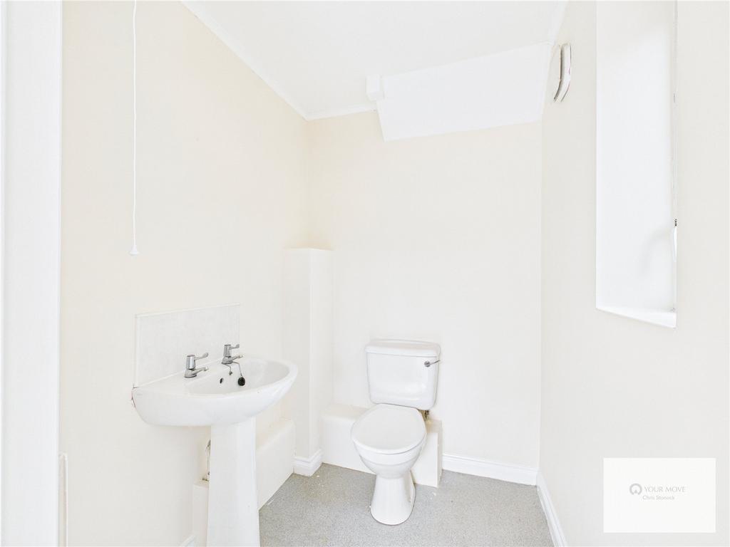 Ground Floor/Wc