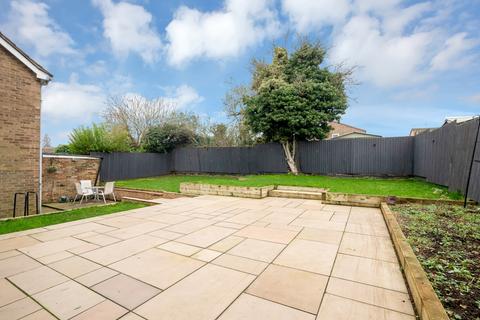 2 bedroom end of terrace house for sale, West Street Gardens, Stamford